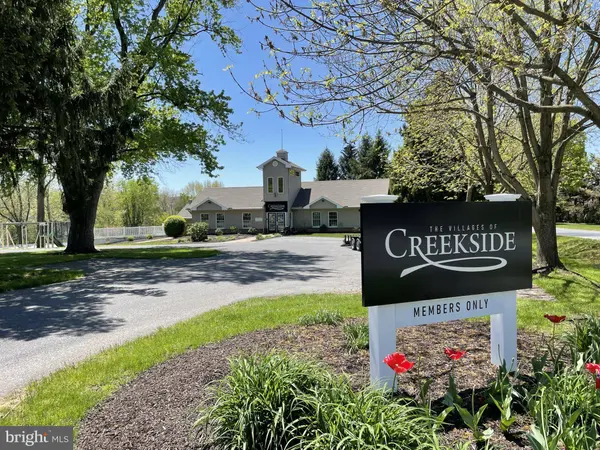 26 OAK KNOLL CIR, Lebanon, PA 17042