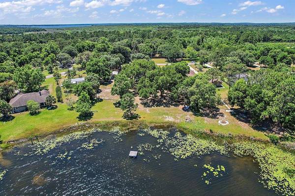 15829 WILSON PARRISH RD, Umatilla, FL 32784