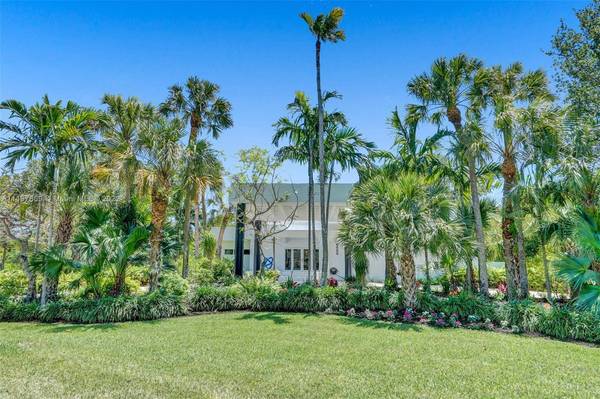 6500 SW 111th St, Pinecrest, FL 33156