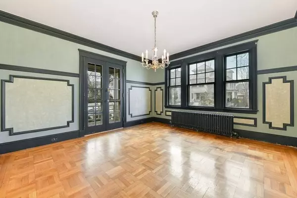 50 Moraine St, Boston, MA 02130