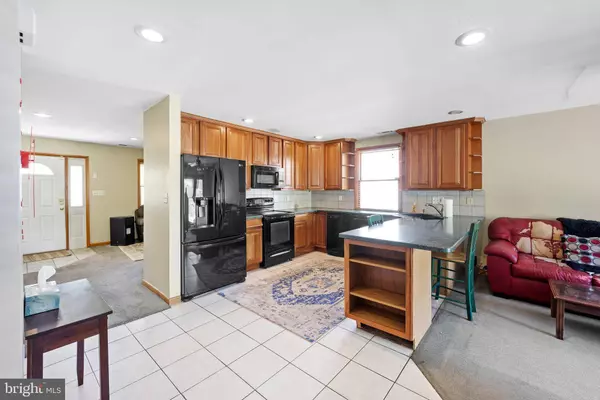 3601 WINDSOR DR, Bensalem, PA 19020
