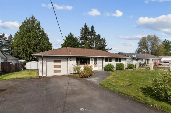 1215 Queen AVE NE, Renton, WA 98056