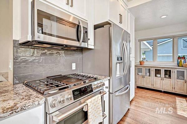 1808 N 16th St, Boise, ID 83702