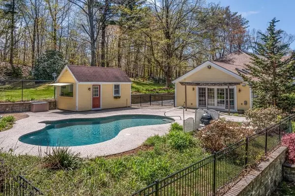 65 Bridge, West Newbury, MA 01985