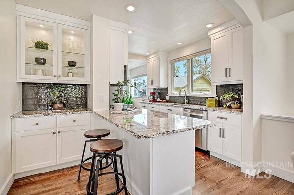 1808 N 16th St, Boise, ID 83702