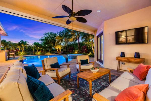 137 Casa CIR, Jupiter, FL 33458