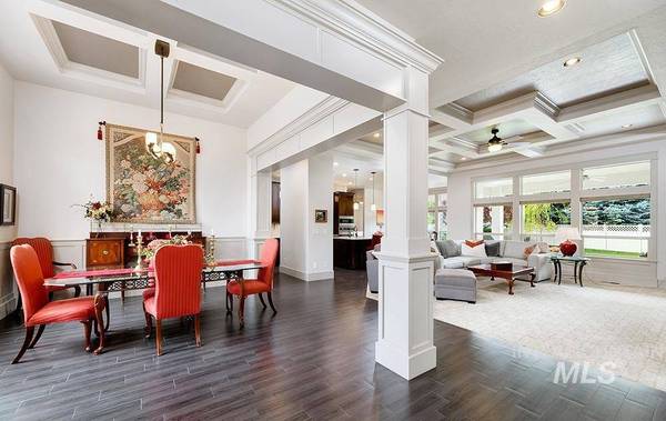 2285 W San Remo Dr, Meridian, ID 83646