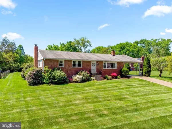 10725 E CRESTVIEW LN, Laurel, MD 20723