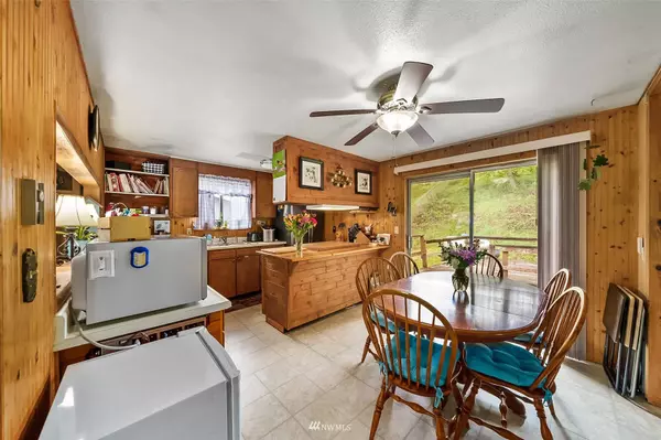 2314 155th Street Ct E, Tacoma, WA 98445