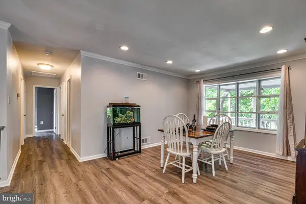 4821 KENTBURY CT, Woodbridge, VA 22193