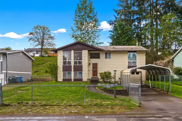 2314 155th Street Ct E, Tacoma, WA 98445