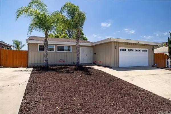 8409 Carlton Oaks DR, Santee, CA 92071