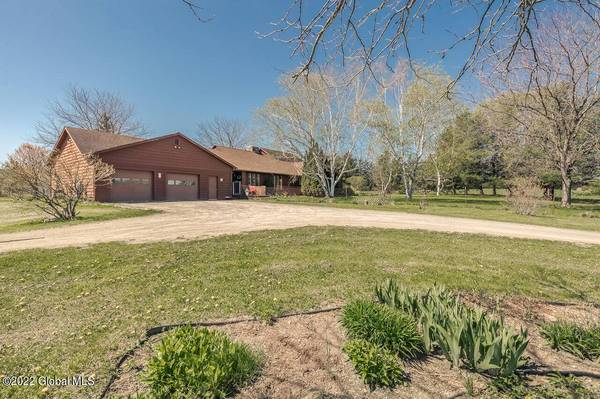 300 Egelston RD, Glen, NY 12072