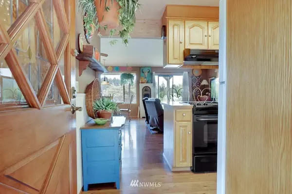 4209 76th ST E, Tacoma, WA 98443