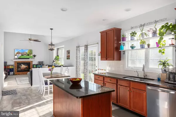 2321 STONERIDGE RD, Winchester, VA 22601