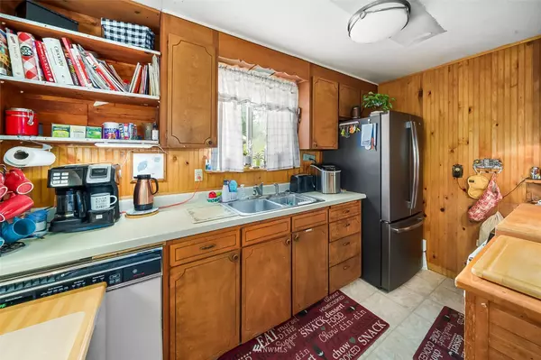 2314 155th Street Ct E, Tacoma, WA 98445