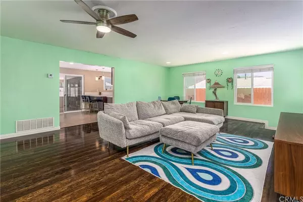 8409 Carlton Oaks DR, Santee, CA 92071