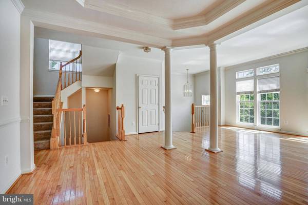 22083 CHELSY PAIGE SQ, Ashburn, VA 20148