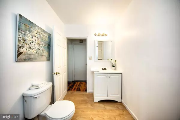 121 POST RD, Aberdeen, MD 21001