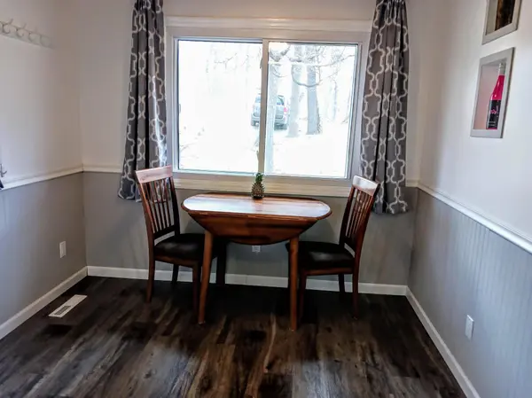 18562 Captive Lake RD, Garrison, MN 56450