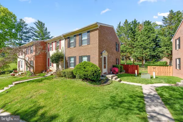 8747 HAYSHED LN #1-5