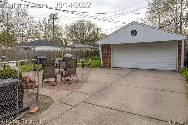 9035 HEMINGWAY, Redford Twp, MI 48239