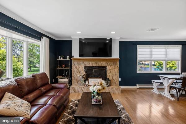 443 RISING SUN RD, Bordentown, NJ 08505