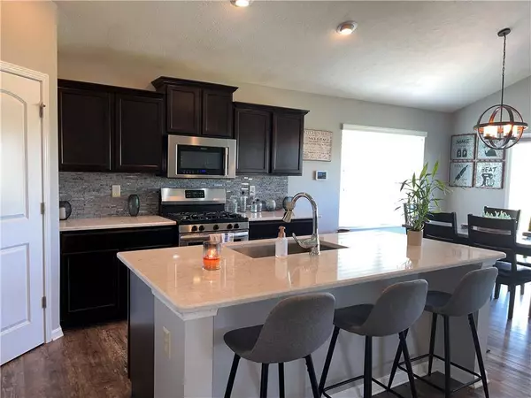 8656 Stoddard LN, Indianapolis, IN 46217