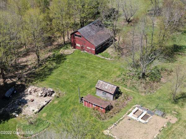 1086 West Line RD, Charlton, NY 12019