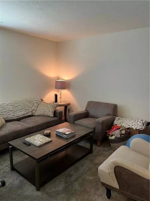 8656 Stoddard LN, Indianapolis, IN 46217