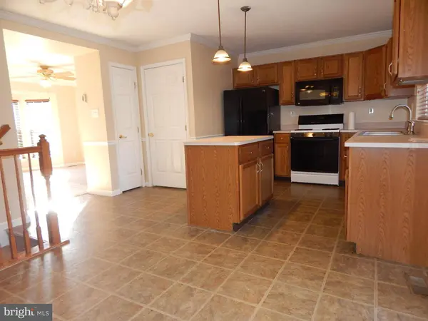 518 GALAHAD CT, Mantua, NJ 08051