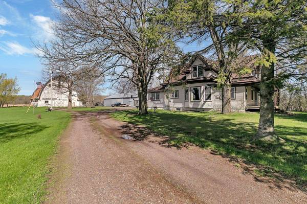 21239 US Highway 169, Milaca, MN 56353