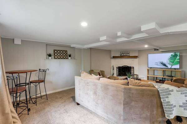 240 E College Avenue, Westerville, OH 43081