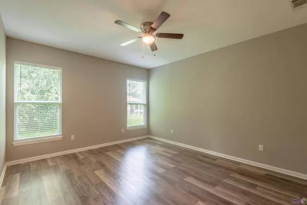 2312 MARCI CT, Baton Rouge, LA 70807