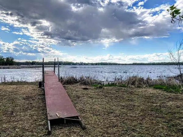 12480 Melody LN, Lindstrom, MN 55045