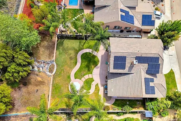 3244 Meadow Creek LN, Escondido, CA 92027