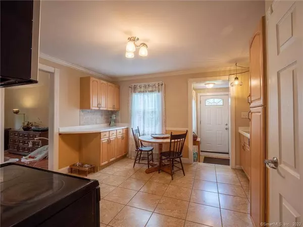 142 Harrisville Road, Woodstock, CT 06281