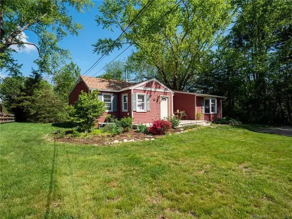 142 Harrisville Road, Woodstock, CT 06281