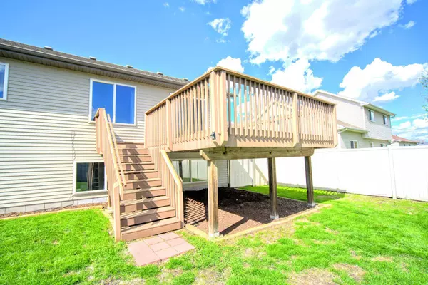 1816 Highland TRL, Saint Cloud, MN 56301