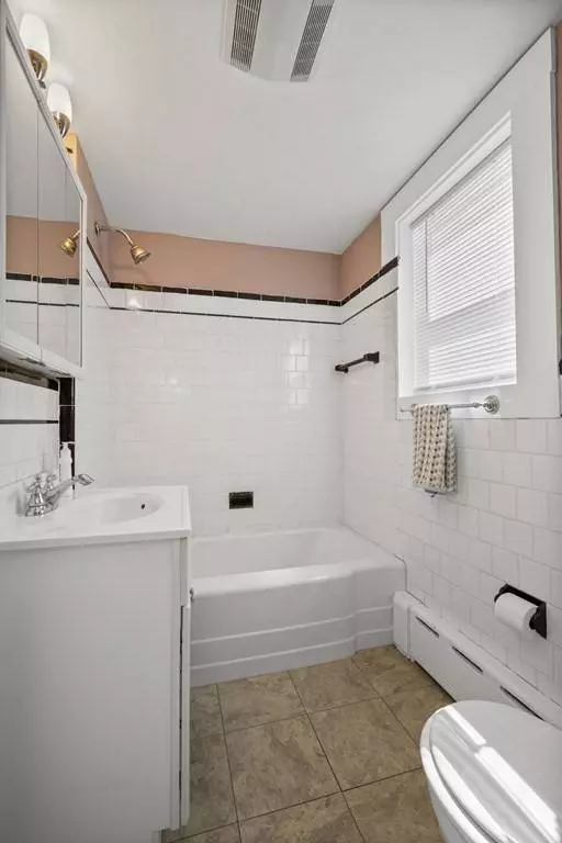 8 Hancock St, Peabody, MA 01960