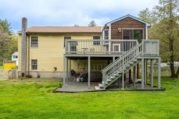 37 Jak Len Dr, Salisbury, MA 01952