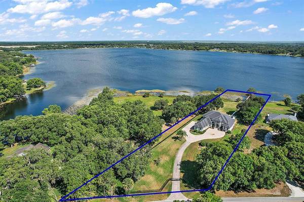 5211 DORA DR, Mount Dora, FL 32757