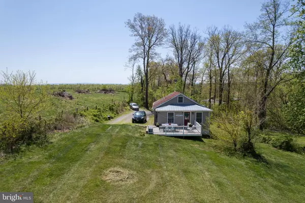 1672 APPLE PIE RIDGE RD, Winchester, VA 22603