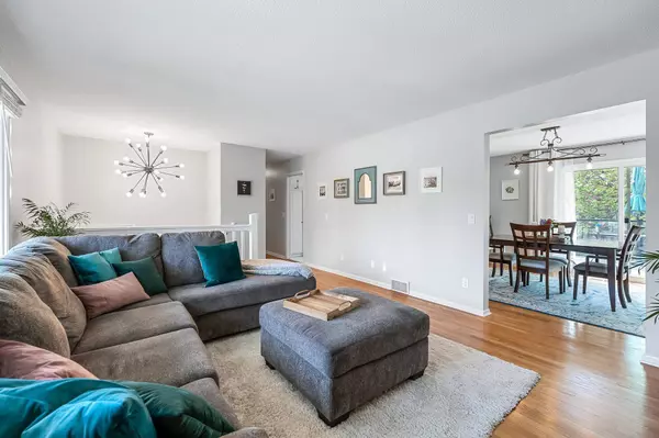 3235 Flag CT N, New Hope, MN 55427