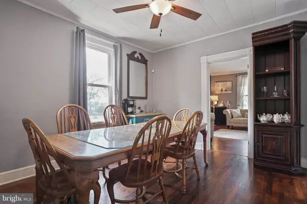 500 E MOLER AVE, Martinsburg, WV 25404