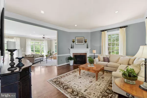 2881 HUNT VALLEY DR, Glenwood, MD 21738