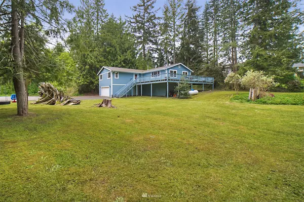 37339 Hazel PL NE, Hansville, WA 98340