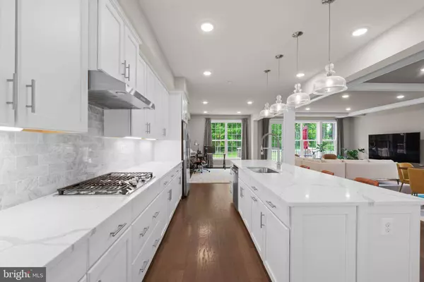 2604 VARDON LN, Ellicott City, MD 21042