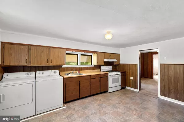 4449 CENTENNIAL LN, Ellicott City, MD 21042