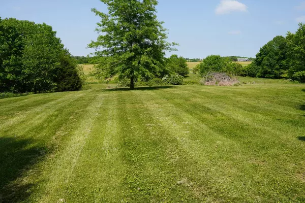 403 Lear Rd, Portland, TN 37148